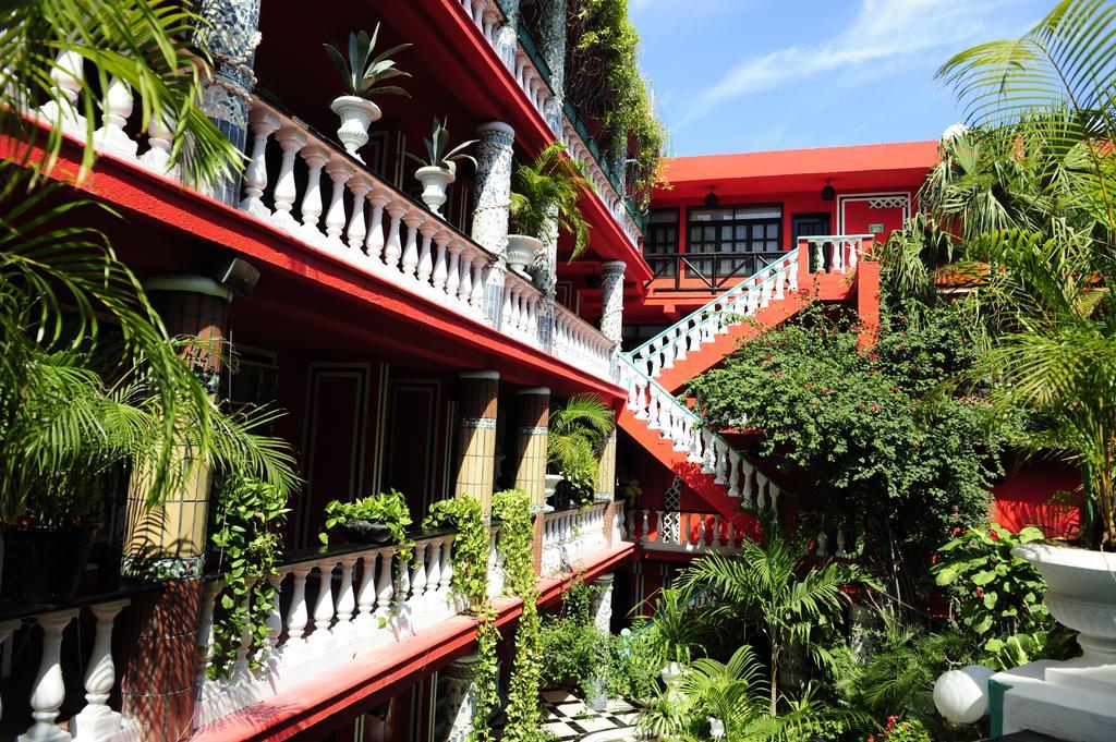 Maya Del Mar On Fifth Avenue Playa del Carmen Exterior photo