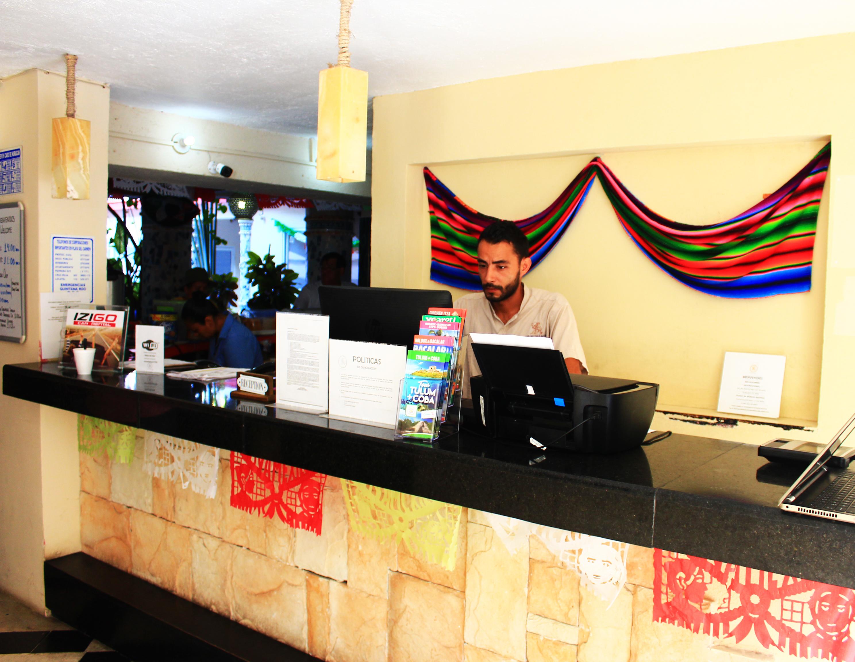 Maya Del Mar On Fifth Avenue Playa del Carmen Exterior photo