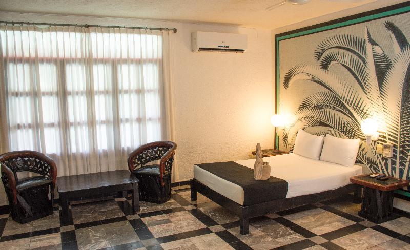 Maya Del Mar On Fifth Avenue Playa del Carmen Exterior photo